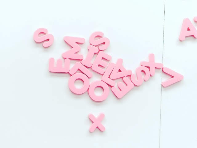 ピンクのABC